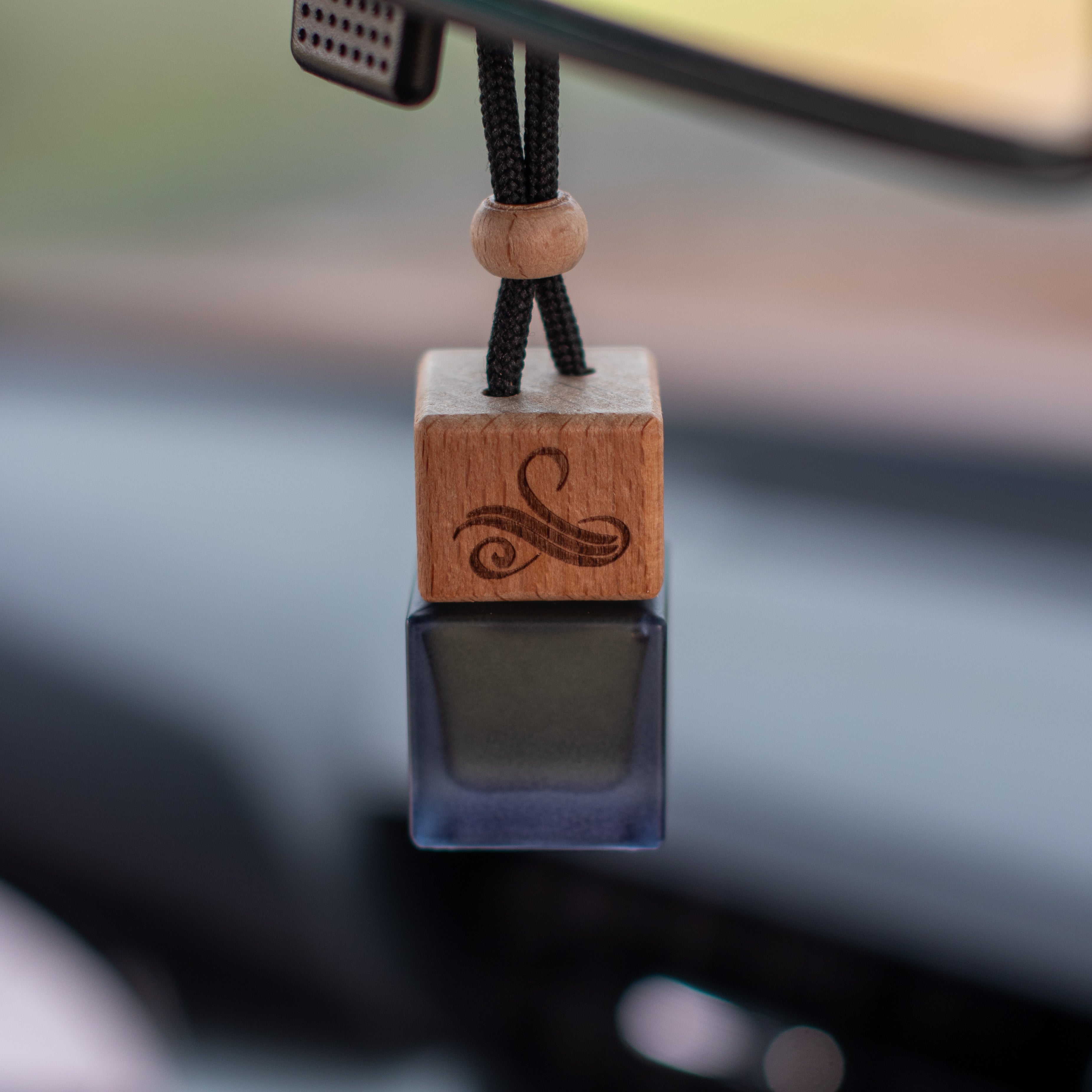 Avelon | Car Diffuser